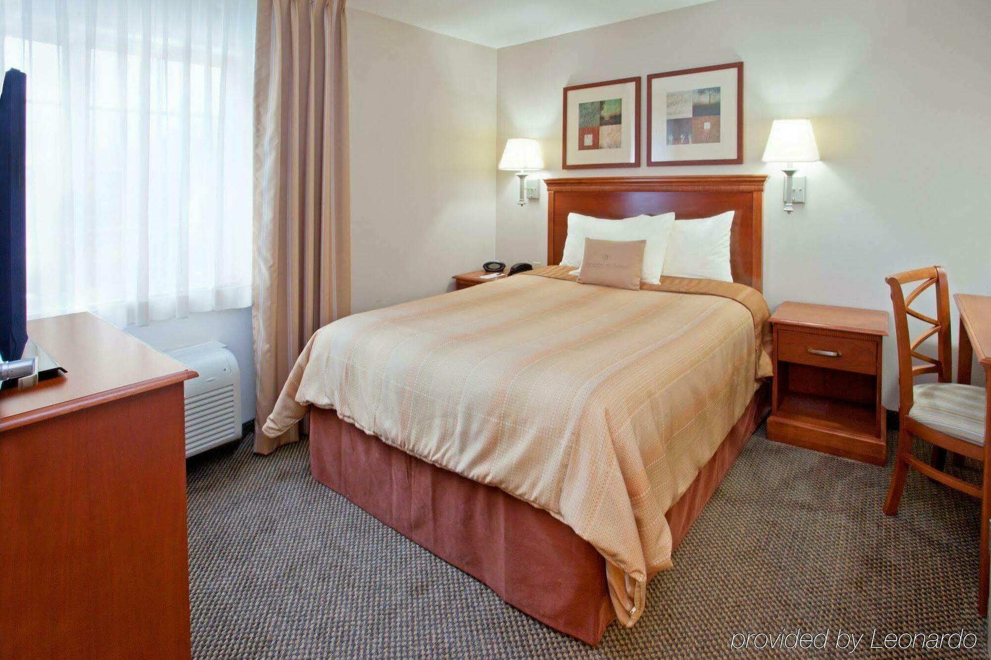 Candlewood Suites Houston Westchase - Westheimer By Ihg Exterior photo