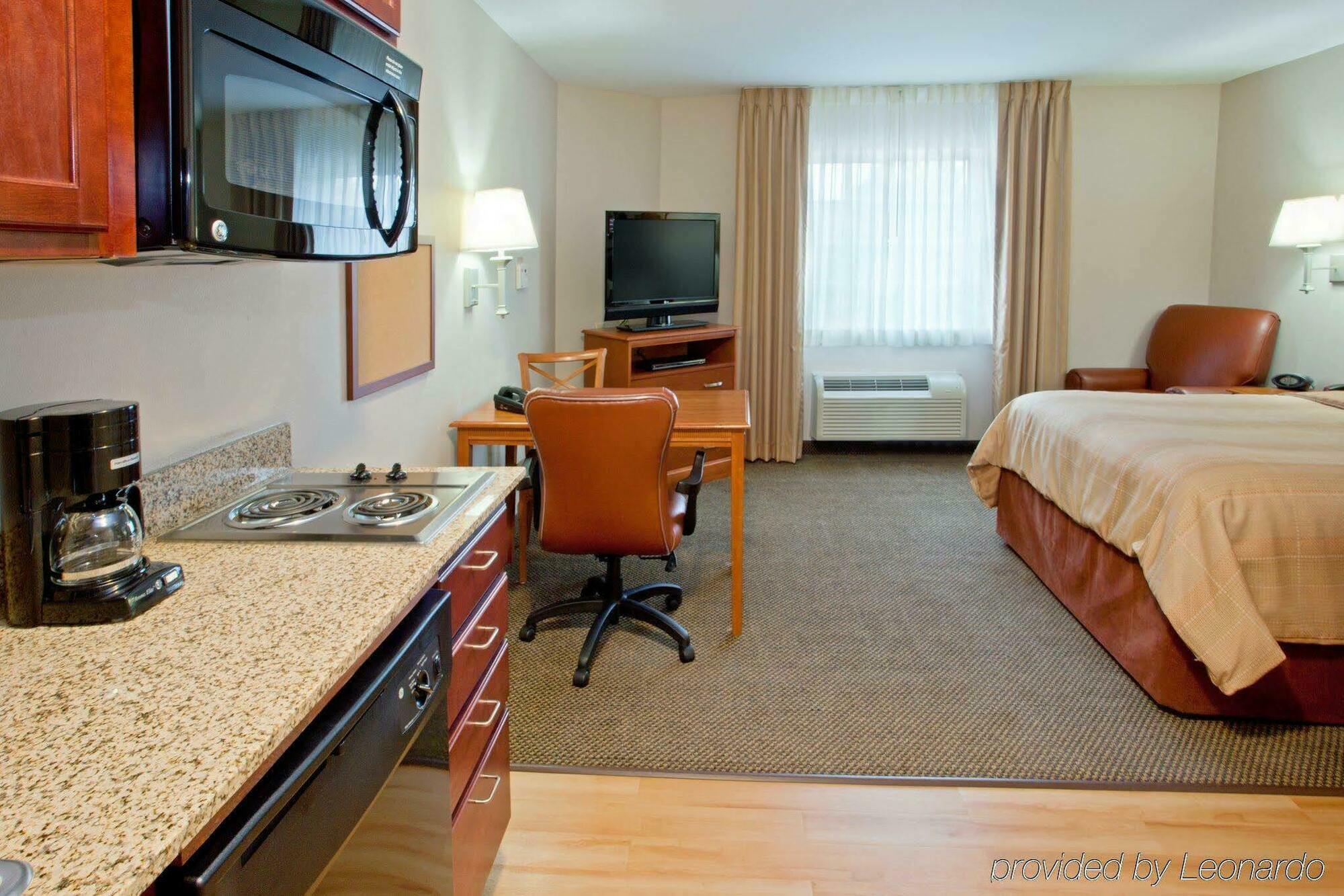 Candlewood Suites Houston Westchase - Westheimer By Ihg Exterior photo