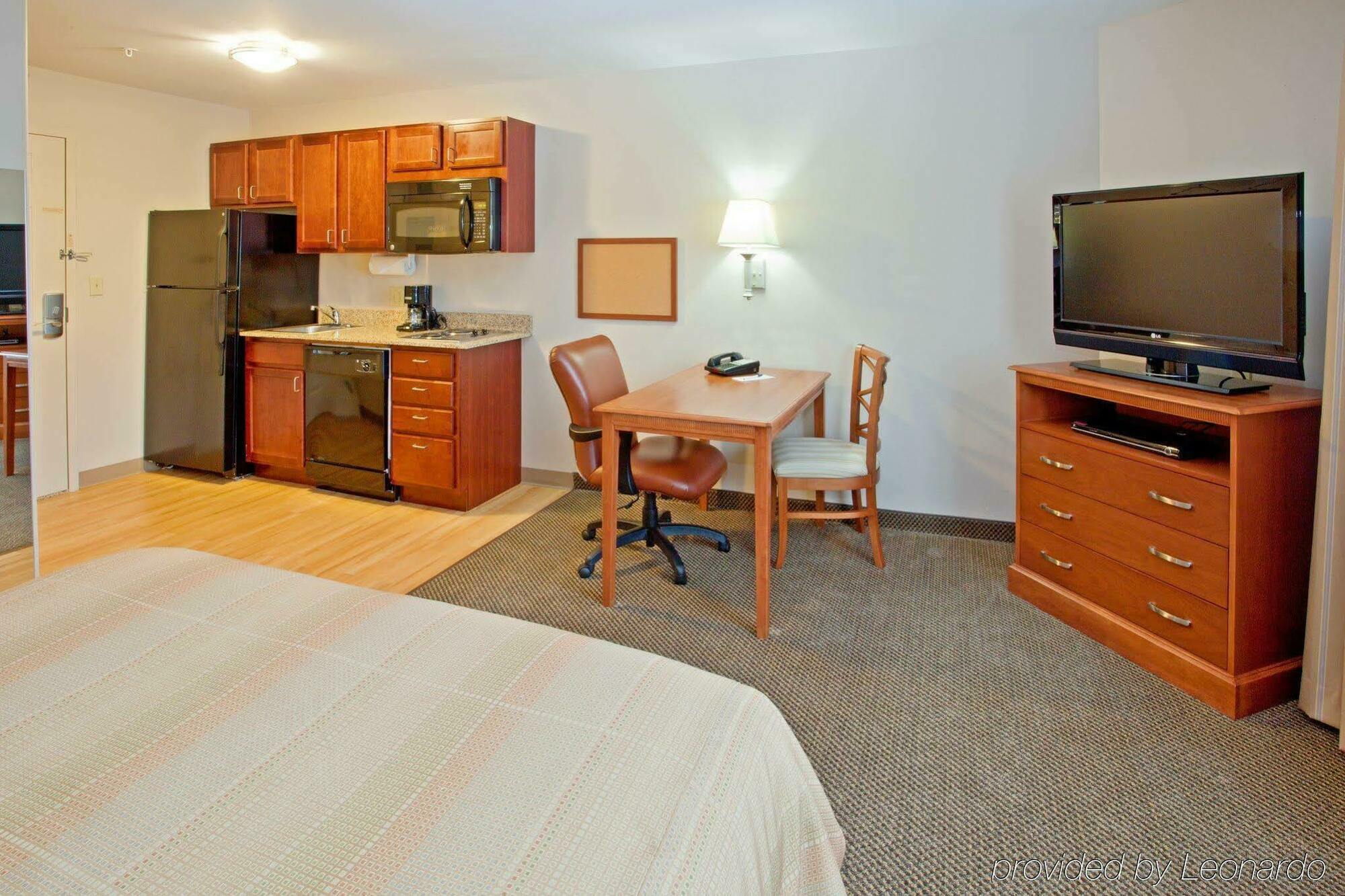 Candlewood Suites Houston Westchase - Westheimer By Ihg Exterior photo