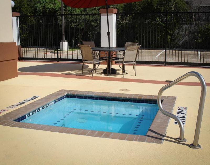 Candlewood Suites Houston Westchase - Westheimer By Ihg Exterior photo